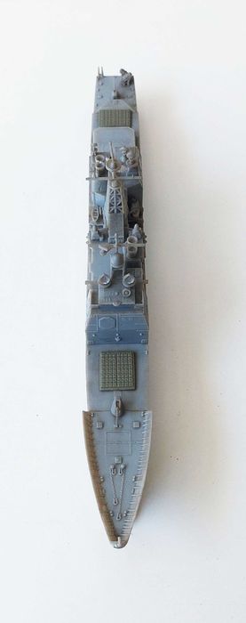 Kit montado modelismo 1/700 plástico de Cruzador classe "Ticonderoga"