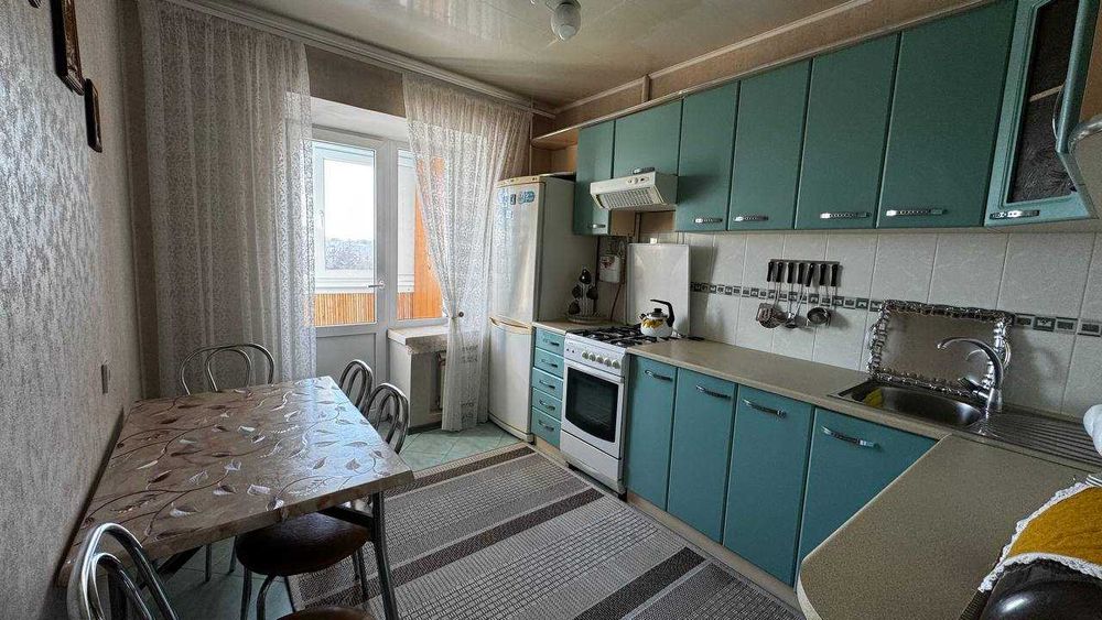 Продаж 3 к.квартири Урожай