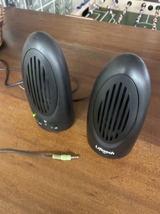 Colunas de som pequenas