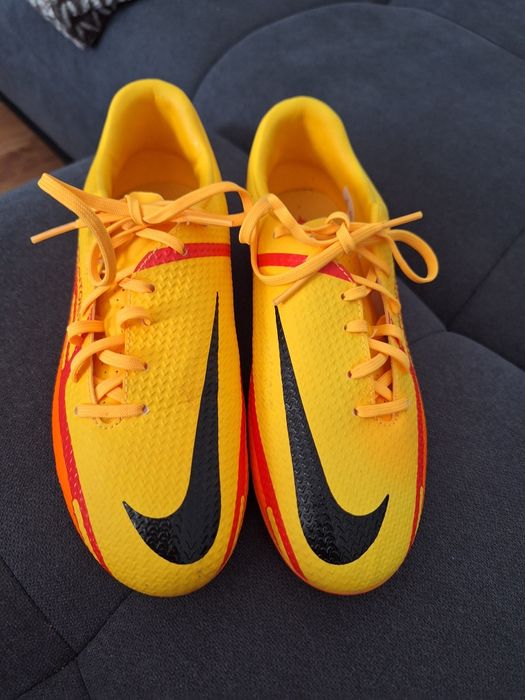 Korki Buty pilkarskie NIKE PHANTOM
