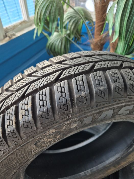 Шини  165 70 R14