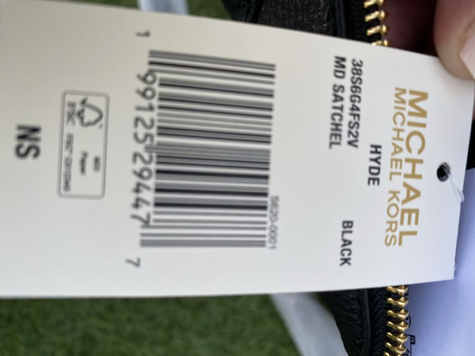 Mala Michael Kors ( Nova com etiqueta )