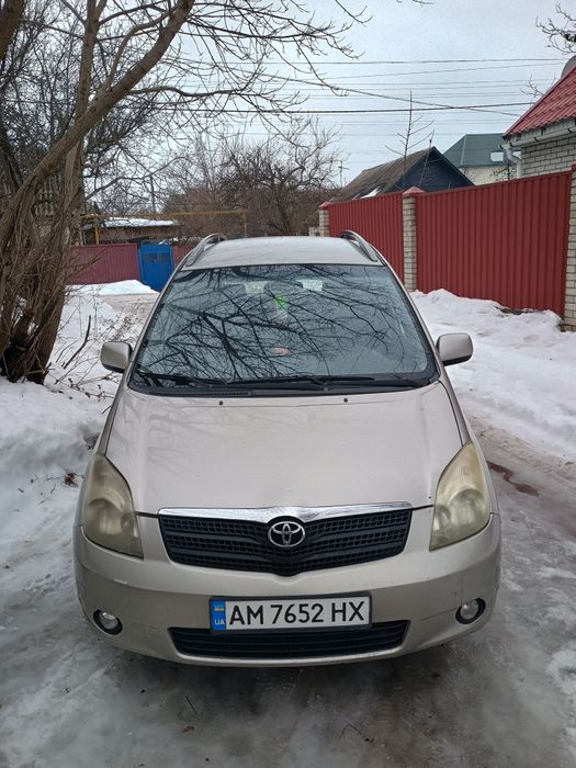 Toyota Corolla Verso  нерозмитнена