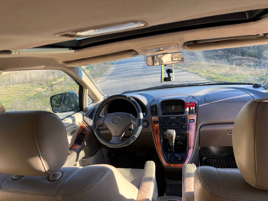 Продам lexus rx300