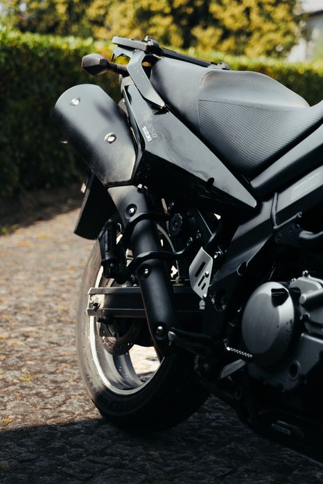 Roda e Pneu traseiros v strom 2006