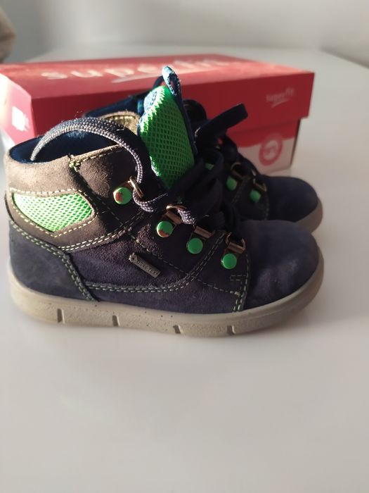 Buty Superfit roz 24