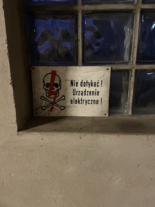 Stara tabliczka emaliowana z PRL