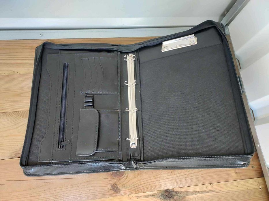 aktówka firma torba teczka eko porządek w dokumentach transport