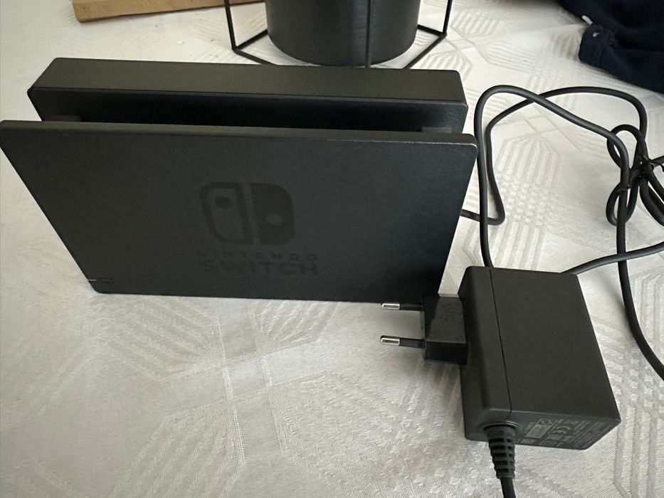 Vendo Nintendo Switch V2 com capa