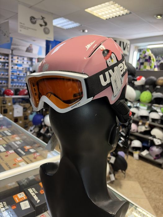 Kask narciarski Uvex z goglami zestaw