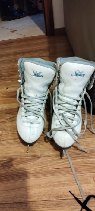 Łyżwy rozm 38 zapraszam