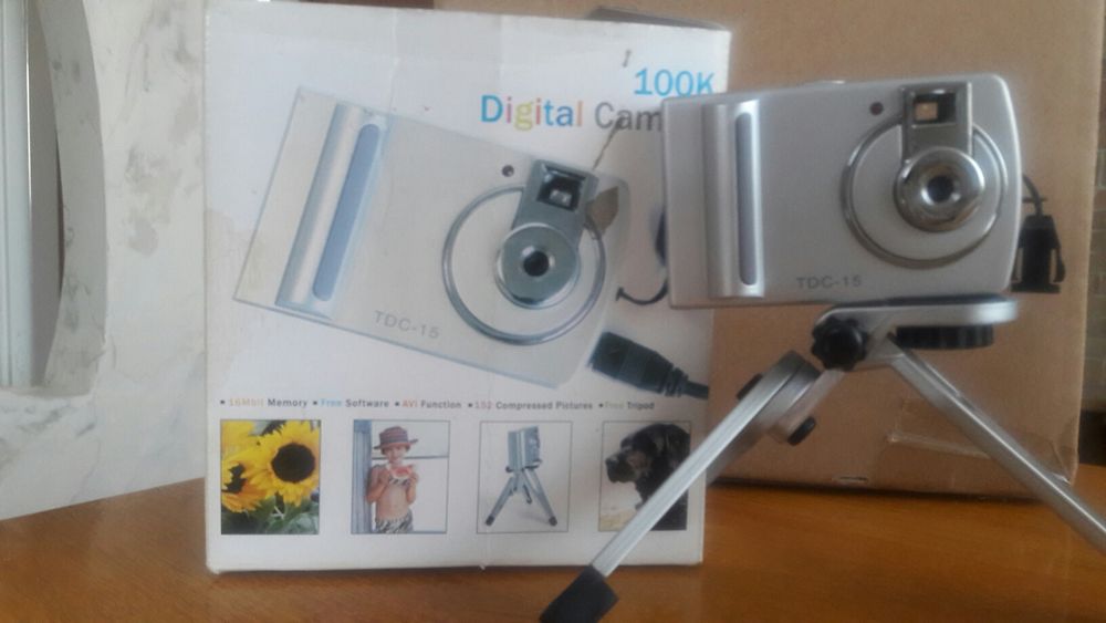Продаеться мини фотоапарат Digital Camera 100k