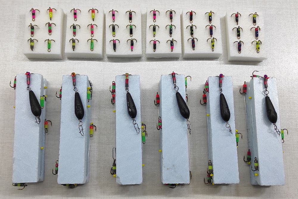 Удочки для зимней рыбалки. Для гирлянды, чёртиков, мормышек