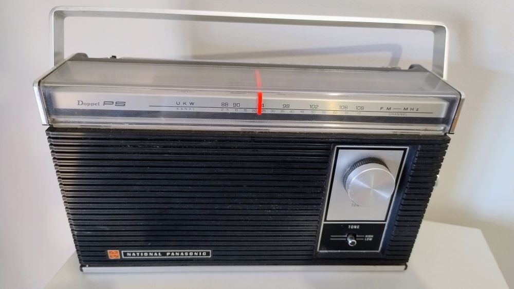 National Panasonic RF-829TB