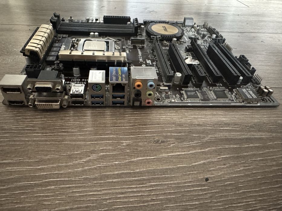 Материнская плата для пк ATX Asus Z97-A LGA1150 Как новая