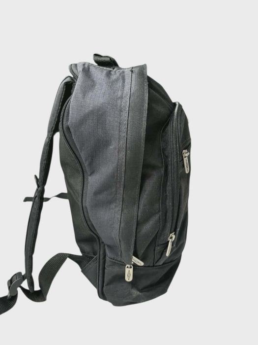 Plecak Umbro wysokosc 38cm szerokosc 35cm
