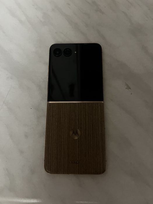 Motorola RAZR 60 Ultra