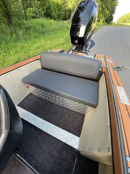 Катер Човен Лодка.  MERCURY