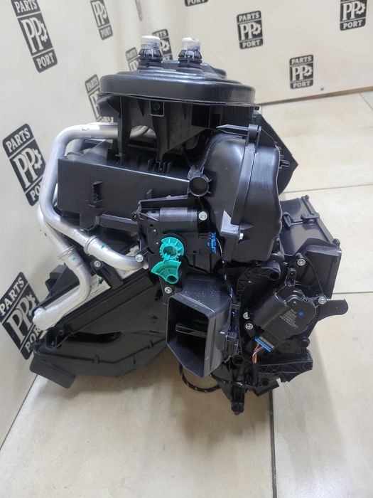 Корпус пічки в зборі корпус печки в сборе Volkswagen Atlas 2024 2025 2026
