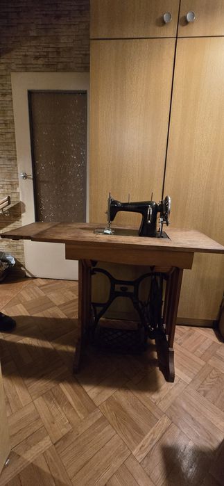 Maszyna do szycia SAN