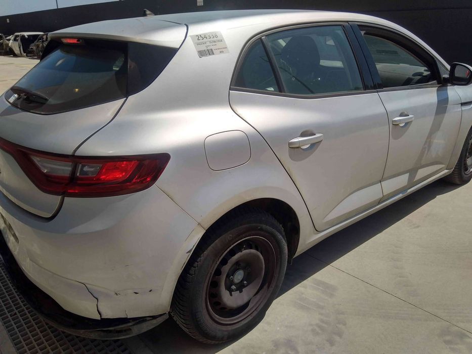 RENAULT MEGANE IV Hatchback - 2018 - Para Peças