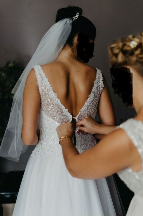 SUKNIA ŚLUBNA Agnes, rozm. 38/40 Cieszyn, Bielsko-Biała, brokat