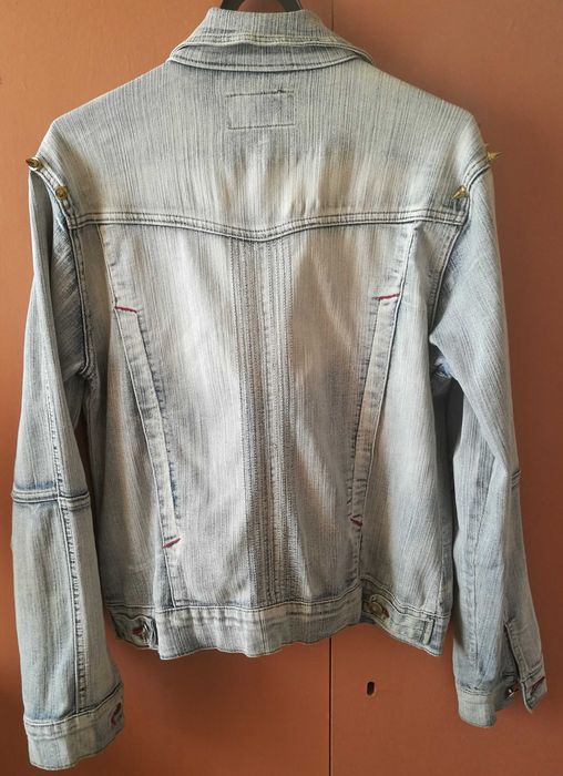 Kurtka jeans ćwieki złote