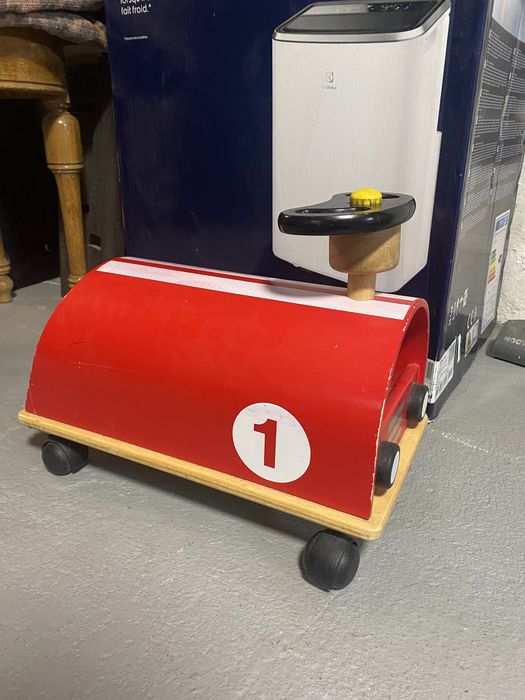 Autko jeździk drewniane 2-5 lat