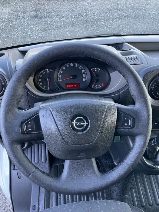Свіжопригнаний Renault Master, Opel Movano