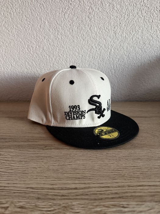 Czapka New Era 59Fifty White Sox kremowa/czarna 7 1/4 z daszkiem