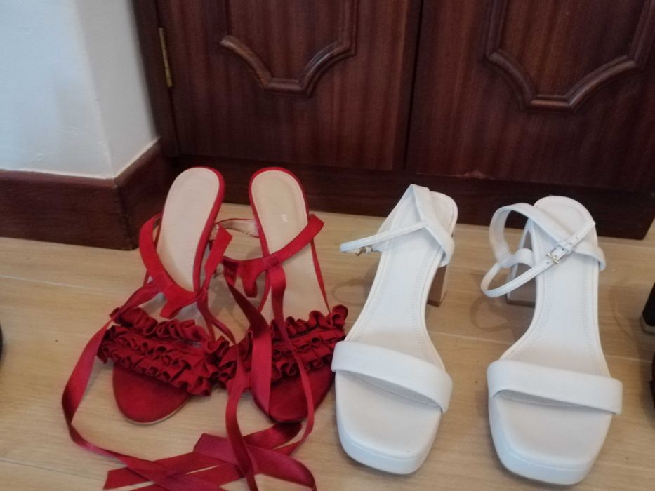 Vendo conjunto de sapatos, sandálias e Botas!