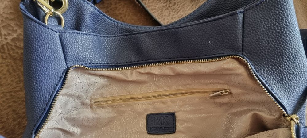 Torebka damska Michael Kors, granatowa.