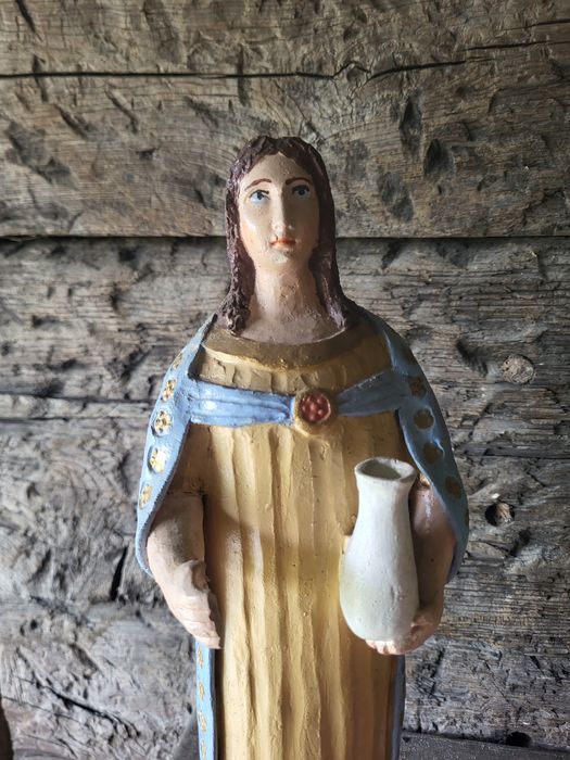 Ceramiczna figurka Święta Agata sygnowana