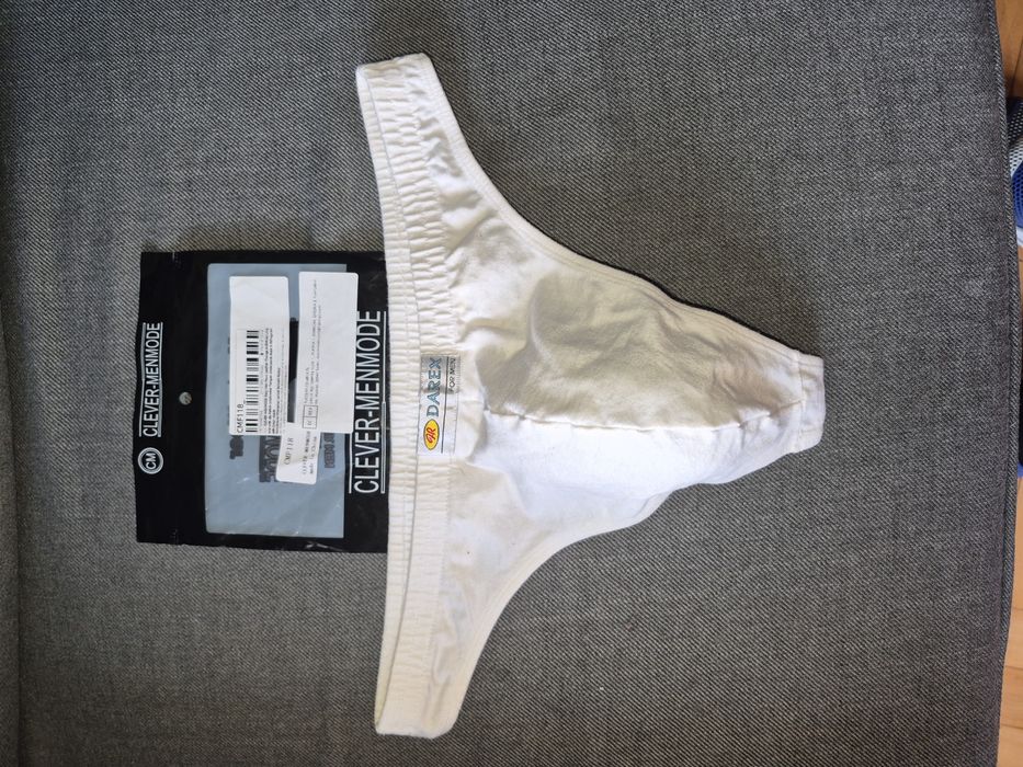 Super wygodne seksi stringi z kieszonką