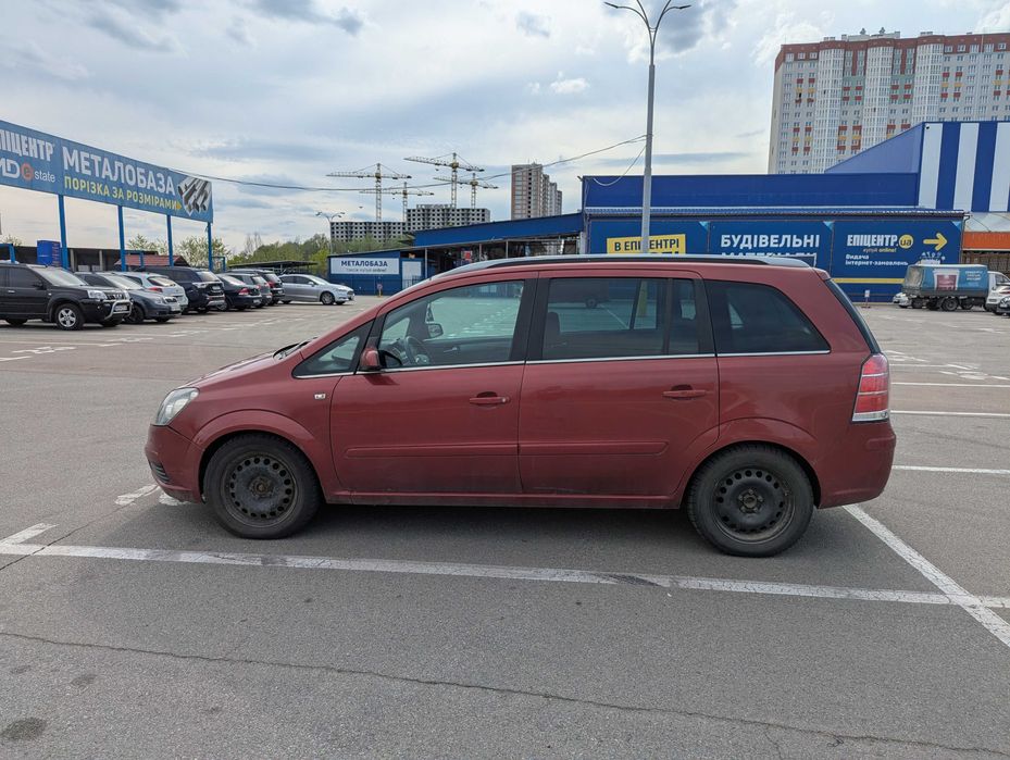 Opel Zafira 2006 1.9tdi 6мкпп