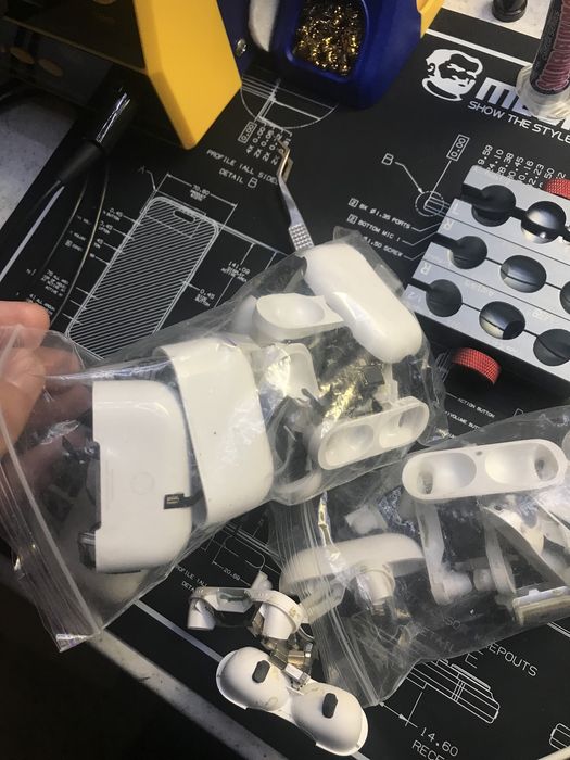 Ремонт наушников Airpods 1/2/3/4, Pro 1/2 Max, АКБ, Микрофон, Динамик
