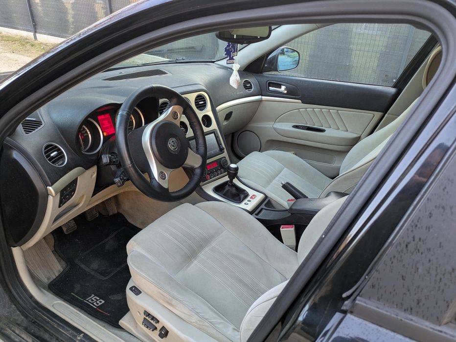 Alfa Romeo 159 SW  Bose
