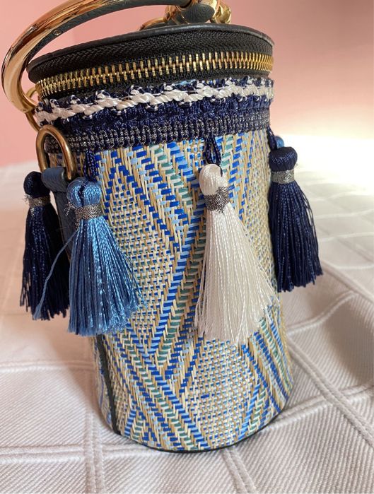 Mala de mao / Tiracola com franjas em cilindro (nova)