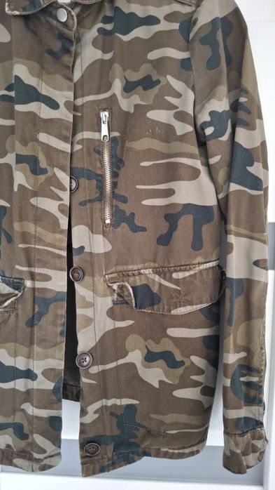 Moro kurtka Pull&Bear