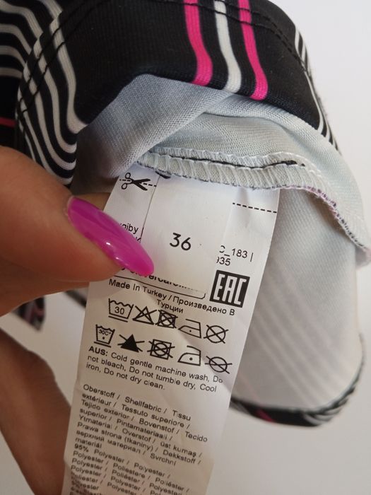 Elegancka sukienka 36