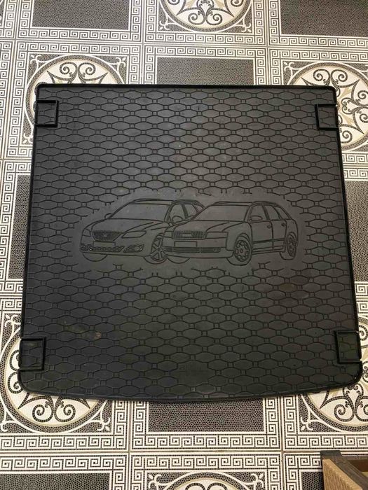 Коврик багажника ауди а4 2001-2009год