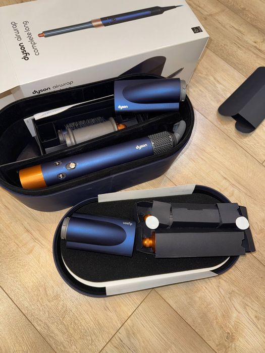 Dyson airwrap Multi-styler HS05 Complete Long