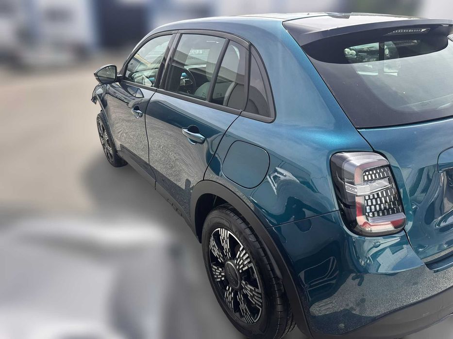 FIAT 600e Mild Hybrid de 2025 Salvado