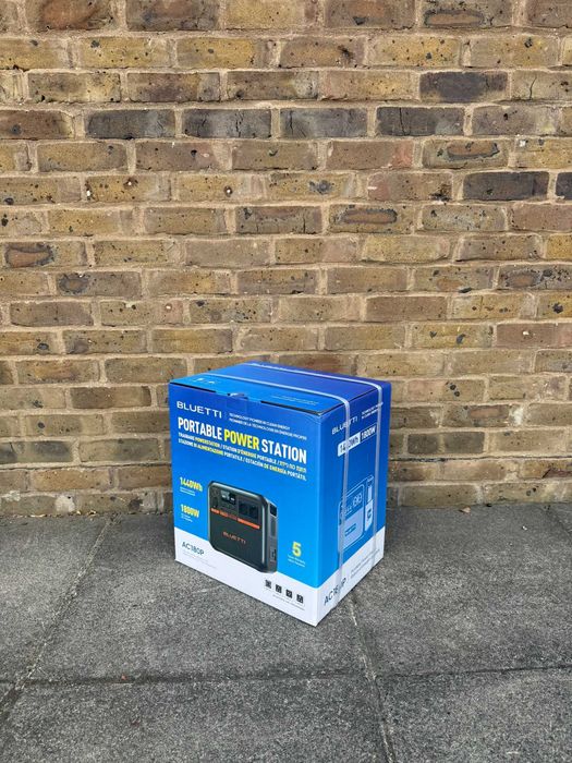 Зарядний пристрій Bluetti AC180P 1440Wh / 1800W. В наявності!