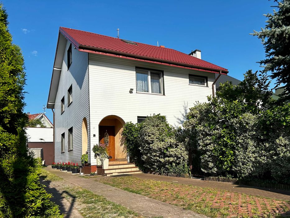 Przestronny dom w Ciechocinku - spokojna okolica  CENA DO NEGOCJACJI