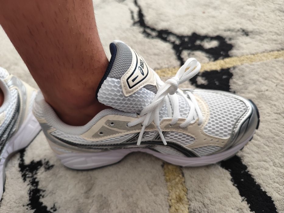 Tênis ASICS Kayano 14