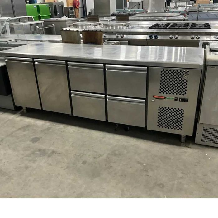 Stół chłodniczy TECNODOM 230 cm 4 szuflady 2 drzwi po serwisie