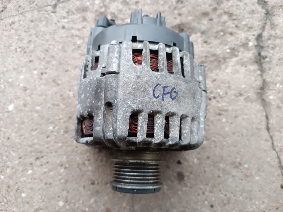 Alternator cfg cffb cbab a3 8p Touran golf passat B7 2.0tdi 140km