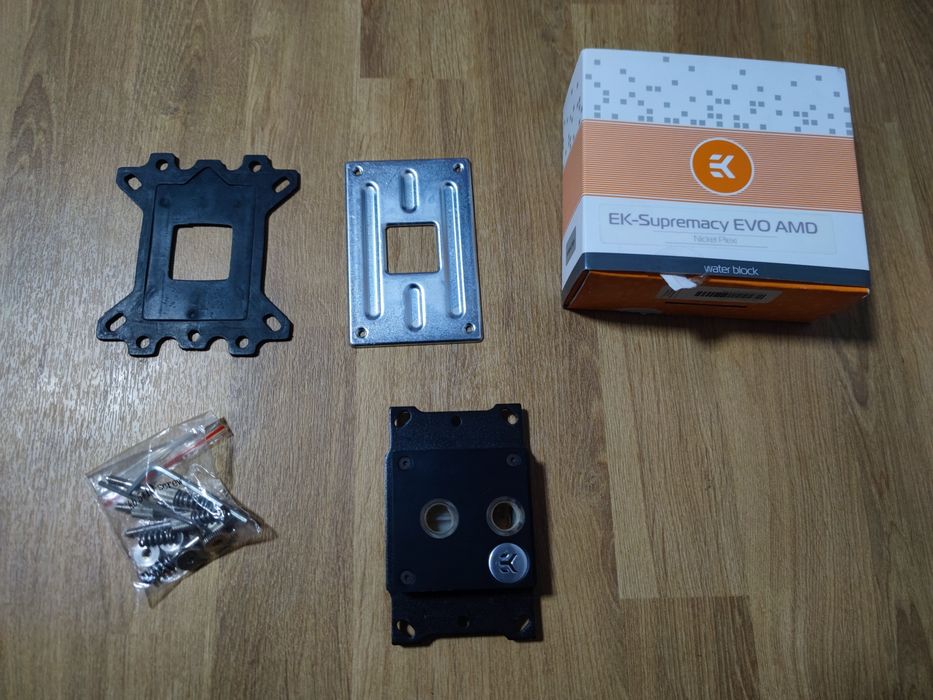 EKWB EK Supremacy Evo AMD