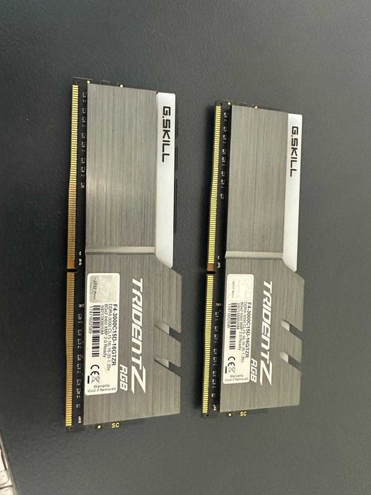 G.Skill Trident Z DDR4 16GB (2x8GB) 3000MHz CL15 RGB